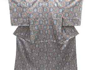 未使用品　格子に花模様織り出し西陣伝承紬着物